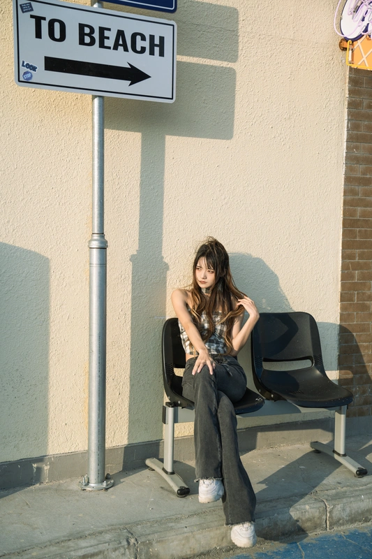 阳光沙滩 - 兔子zzz不吃胡萝卜